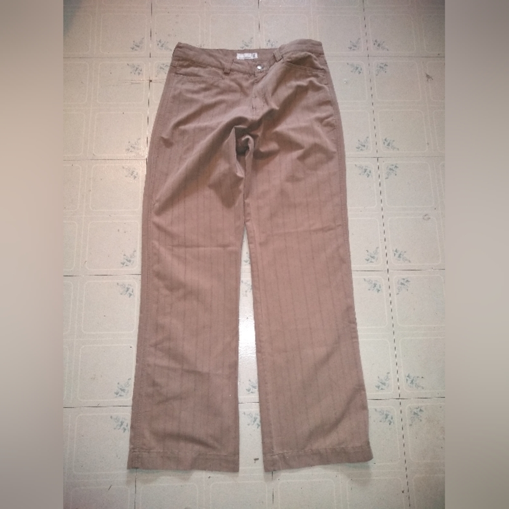 Giorgio Armani Exchange Private Members Pants, Size 33, Tan with Wide Pi…
